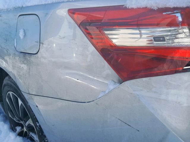 4T1BK1EB7JU285823 - 2018 TOYOTA AVALON XLE SILVER photo 9