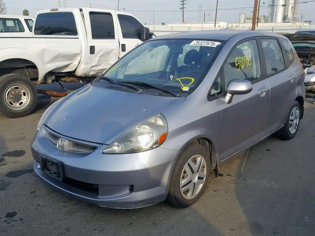 JHMGD38488S050302 - 2008 HONDA FIT SILVER photo 2