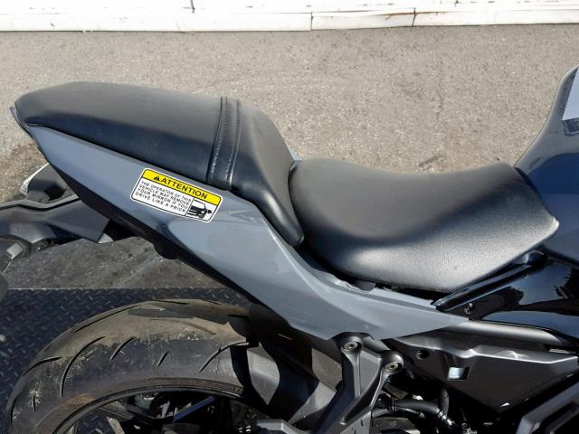 JKAEXEJ16JDA02638 - 2018 KAWASAKI EX650 J GRAY photo 6