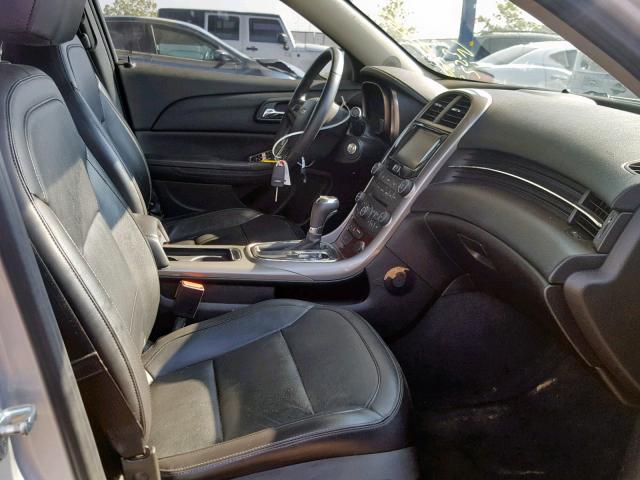 1G11H5SA7DF280429 - 2013 CHEVROLET MALIBU LTZ 银色 照片 5