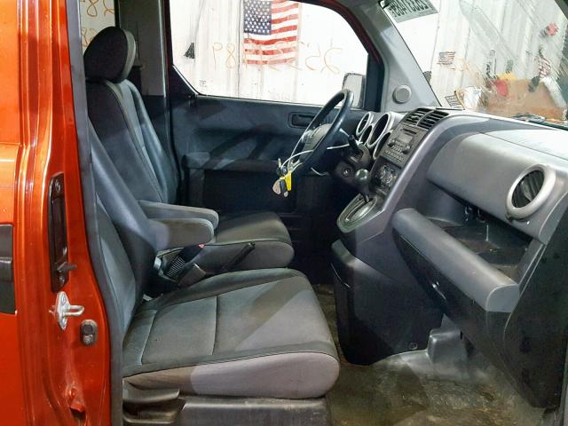 5J6YH18604L015798 - 2004 HONDA ELEMENT EX ORANGE photo 5