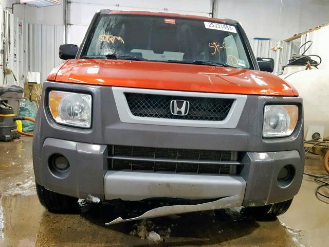 5J6YH18604L015798 - 2004 HONDA ELEMENT EX ORANGE photo 9