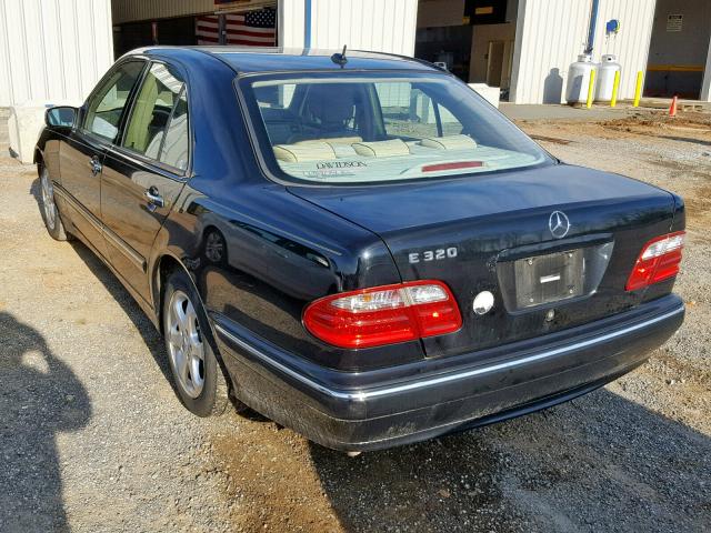 WDBJF65J82B492774 - 2002 MERCEDES-BENZ E 320 BLACK photo 3