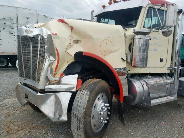 1XP5DR9X4WN453711 - 1998 PETERBILT 379 TAN photo 9