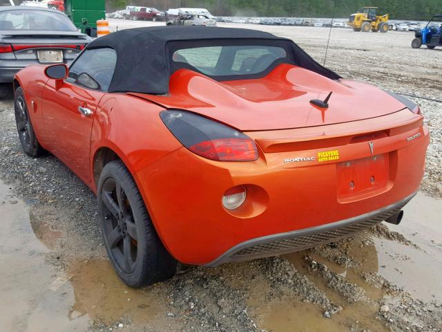 1G2MB35B18Y104666 - 2008 PONTIAC SOLSTICE ORANGE photo 3