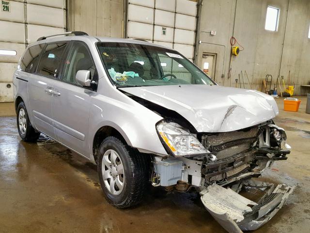 KNDMG4C31A6356031 - 2010 KIA SEDONA LX SILVER photo 1