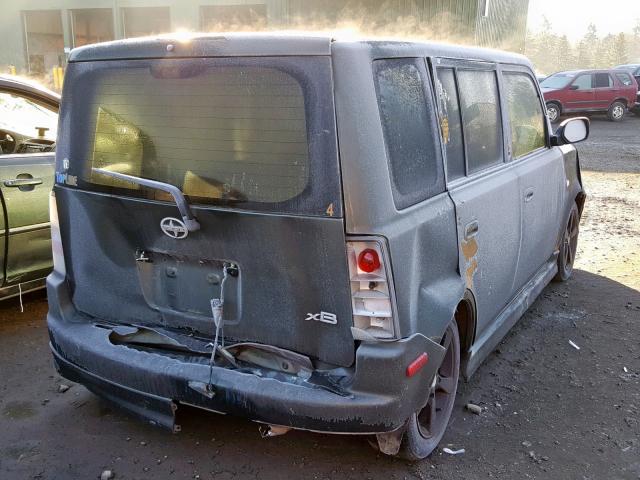 JTLKT324954017742 - 2005 TOYOTA SCION XB GREEN photo 4