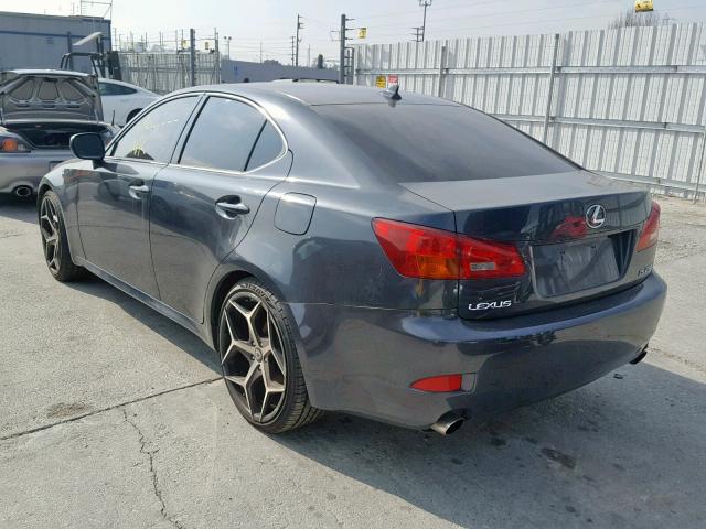 JTHBK262775041292 - 2007 LEXUS IS 250 GRAY photo 3