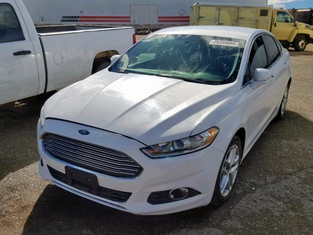 3FA6P0HD1GR150972 - 2016 FORD FUSION SE WHITE photo 2