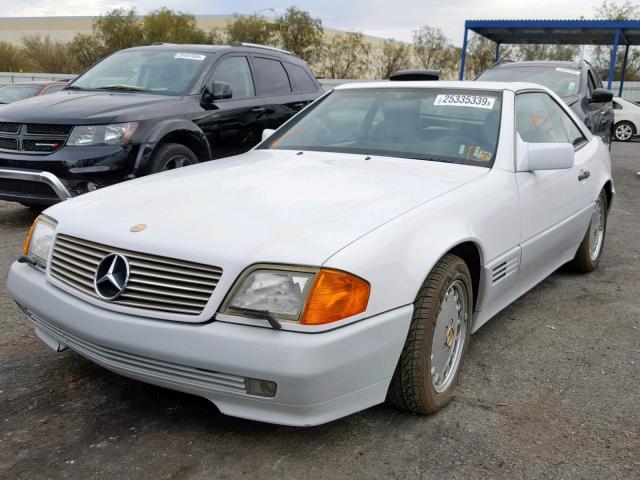 WDBFA66E1NF052429 - 1992 MERCEDES-BENZ 500 SL WHITE photo 2