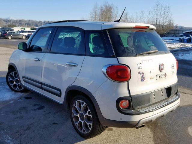 ZFBCFADHXEZ006539 - 2014 FIAT 500L TREKK WHITE photo 3