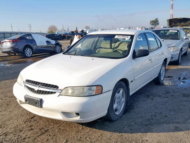 1N4DL01D91C218681 - 2001 NISSAN ALTIMA XE WHITE photo 2