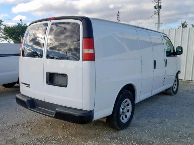 1GCSGAFX0C1141678 - 2012 CHEVROLET EXPRESS G1 WHITE photo 4