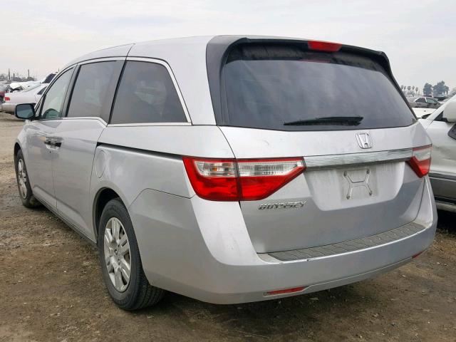 5FNRL5H24BB053662 - 2011 HONDA ODYSSEY LX SILVER photo 3