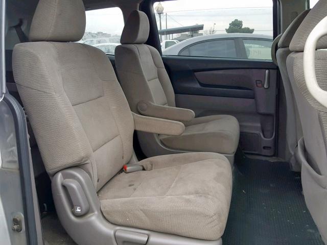 5FNRL5H24BB053662 - 2011 HONDA ODYSSEY LX SILVER photo 6