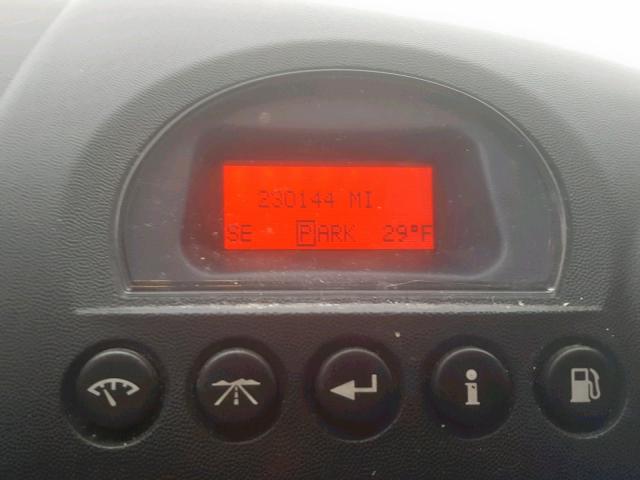 2G2WP552171200160 - 2007 PONTIAC GRAND PRIX BLUE photo 8