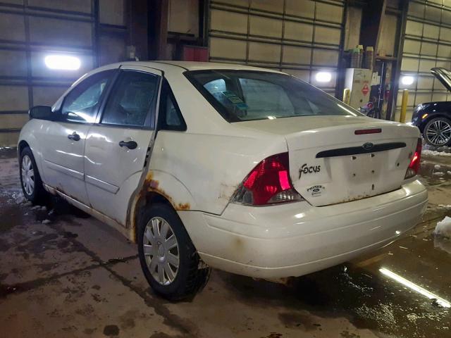 1FAFP34334W168221 - 2004 FORD FOCUS SE C WHITE photo 3