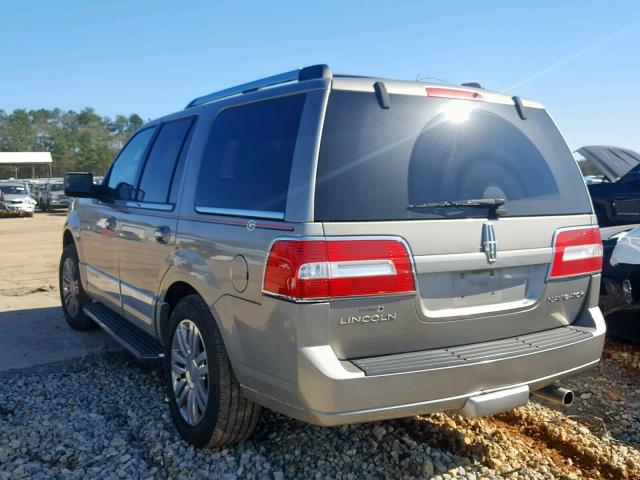 5LMFU28538LJ20355 - 2008 LINCOLN NAVIGATOR 银色 照片 3