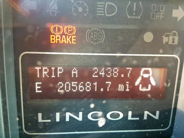 5LMFU28538LJ20355 - 2008 LINCOLN NAVIGATOR 银色 照片 8