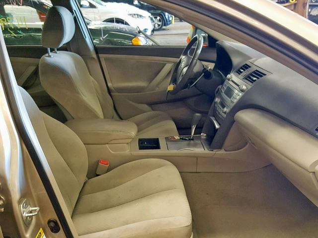 4T1BB46K89U073024 - 2009 TOYOTA CAMRY HYBR GOLD photo 5