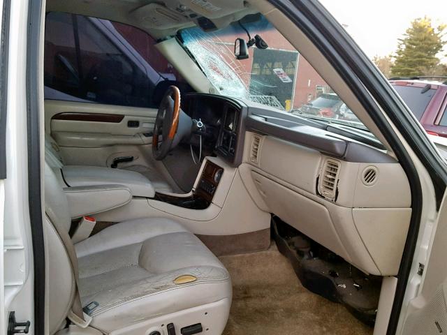 1GYEK63NX3R275136 - 2003 CADILLAC ESCALADE L WHITE photo 5