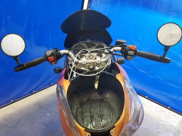 WB10184A13ZH15187 - 2003 BMW F650 CS ORANGE photo 5