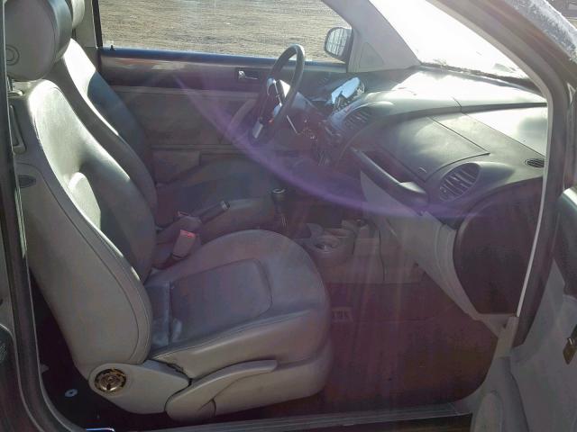 3VWBK31C94M408591 - 2004 VOLKSWAGEN NEW BEETLE Gümüş foto 5