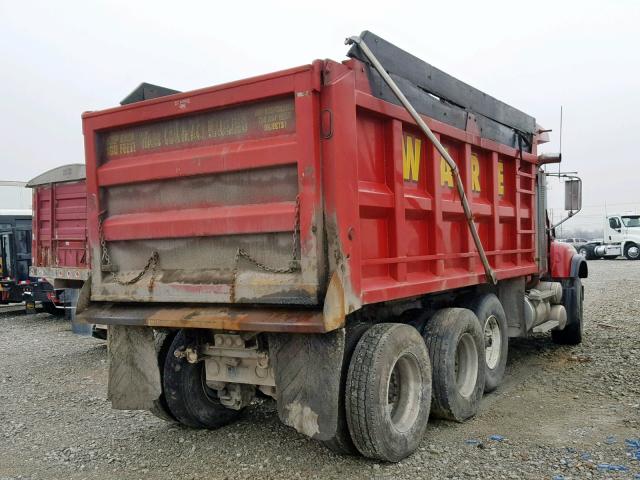 1M2AG11C15M021143 - 2005 MACK 700 CV700 RED photo 4