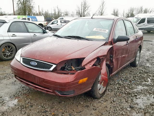 1FAHP34N17W272298 - 2007 FORD FOCUS ZX4 MAROON photo 2