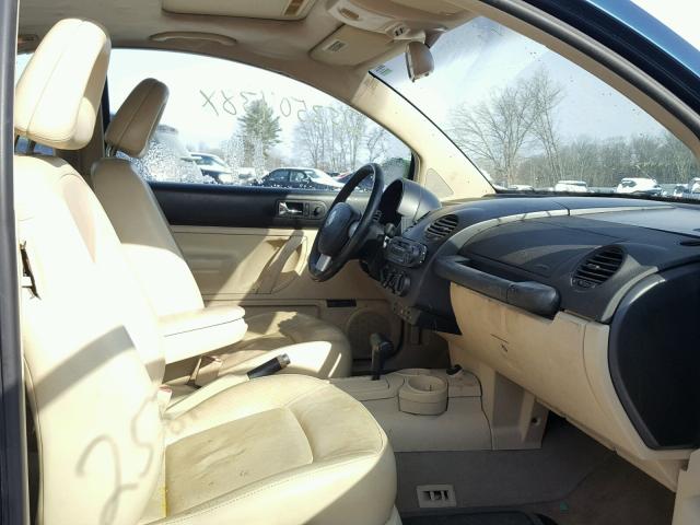 3VWCK21C42M430252 - 2002 VOLKSWAGEN NEW BEETLE ლურჯი ფოტო 5