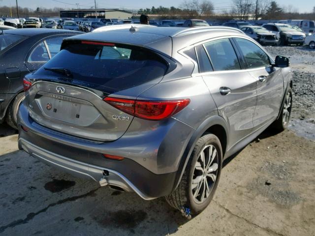 SJKCH5CR5HA024357 - 2017 INFINITI QX30 BASE GRAY photo 4