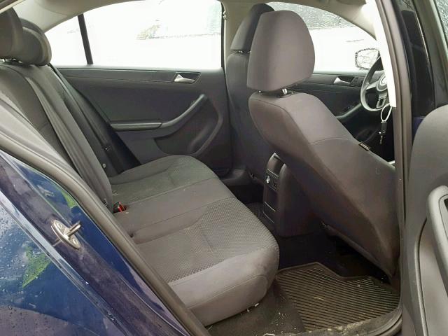 3VW1K7AJ0EM379498 - 2014 VOLKSWAGEN JETTA BASE BLUE photo 6