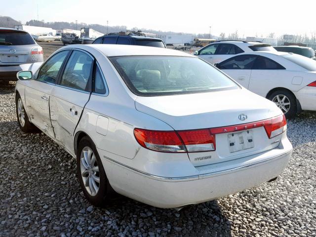 KMHFC46F96A099517 - 2006 HYUNDAI AZERA SE WHITE photo 3