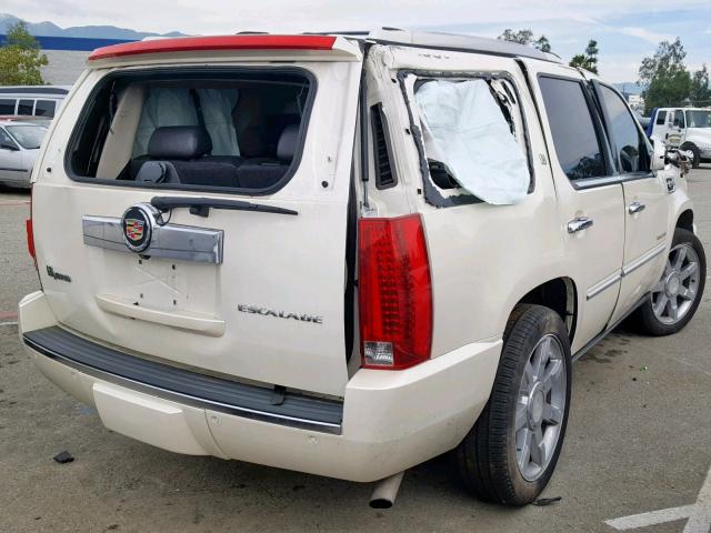 1GYUCEEJ6AR245836 - 2010 CADILLAC ESCALADE H CREAM photo 4