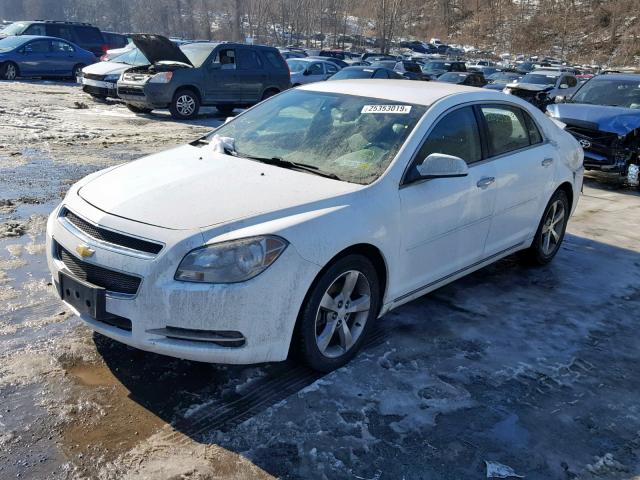 1G1ZC5E08CF344027 - 2012 CHEVROLET MALIBU 1LT WHITE photo 2
