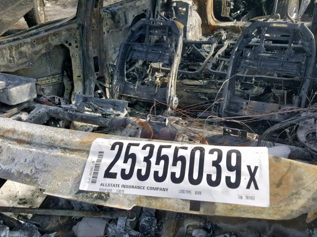 1C4PJMLB6KD287453 - 2019 JEEP CHEROKEE L BURN photo 10