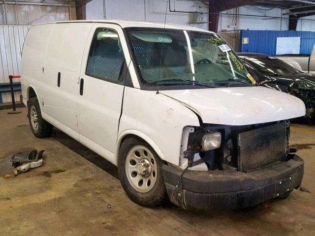 1GCSHAF46D1156447 - 2013 CHEVROLET EXPRESS G1 WHITE photo 1