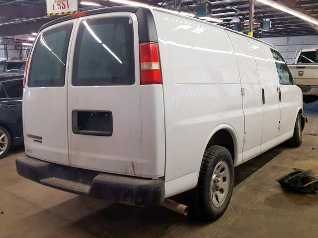 1GCSHAF46D1156447 - 2013 CHEVROLET EXPRESS G1 WHITE photo 4