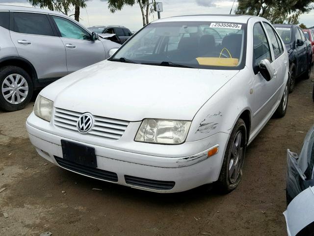 3VWSC29M3YM064783 - 2000 VOLKSWAGEN JETTA GLS WHITE photo 2