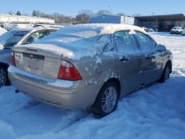 1FAFP34N47W108292 - 2007 FORD FOCUS ZX4 BEIGE photo 4