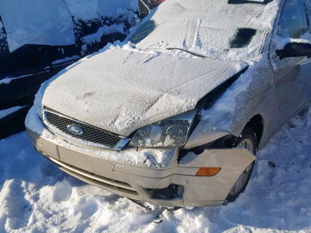 1FAFP34N47W108292 - 2007 FORD FOCUS ZX4 BEIGE photo 9