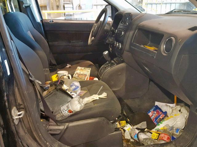 1C4NJCBA9CD685672 - 2012 JEEP COMPASS SP შავი ფოტო 5