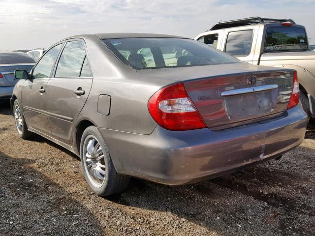 4T1BE32K24U352971 - 2004 TOYOTA CAMRY LE GRAY photo 3