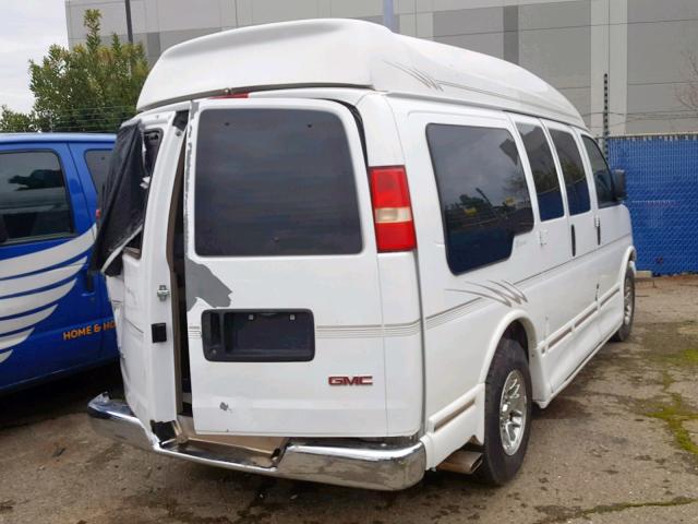 1GDFG15T761226663 - 2006 GMC SAVANA RV WHITE photo 4