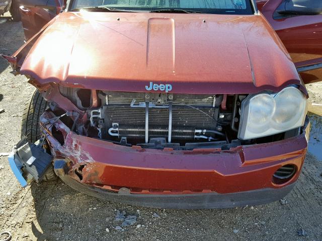 1J8GS48K27C567608 - 2007 JEEP GRAND CHER RED photo 7