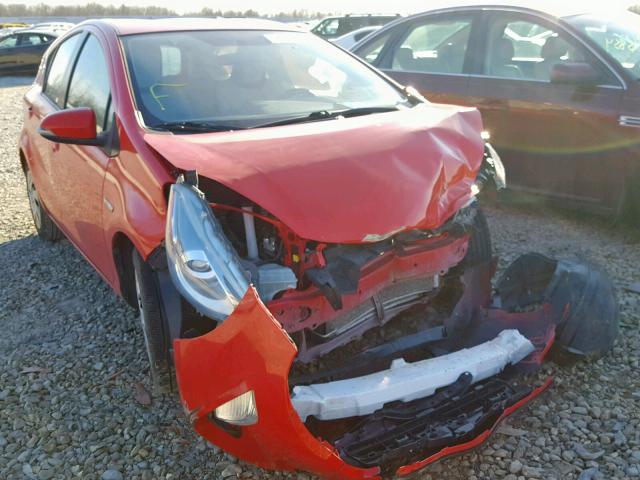 JTDKDTB31F1092258 - 2015 TOYOTA PRIUS C RED photo 9