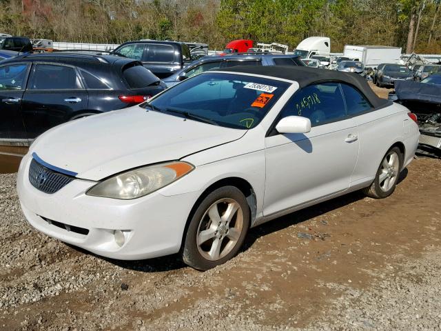 4T1FA38P26U071692 - 2006 TOYOTA CAMRY SOLA WHITE photo 2