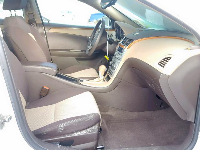 1G1ZC5E12BF330034 - 2011 CHEVROLET MALIBU 1LT WHITE photo 5