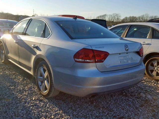 1VWBH7A34DC133834 - 2013 VOLKSWAGEN PASSAT SE SILVER photo 3