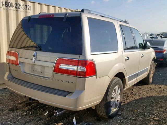 5LMFU27567LJ13643 - 2007 LINCOLN NAVIGATOR CREAM photo 4